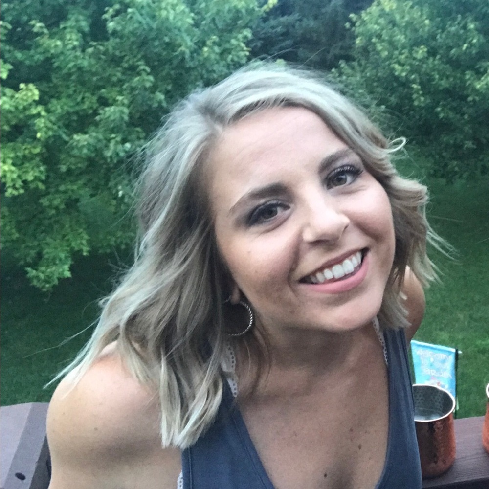 Meet your Posher, Jessica